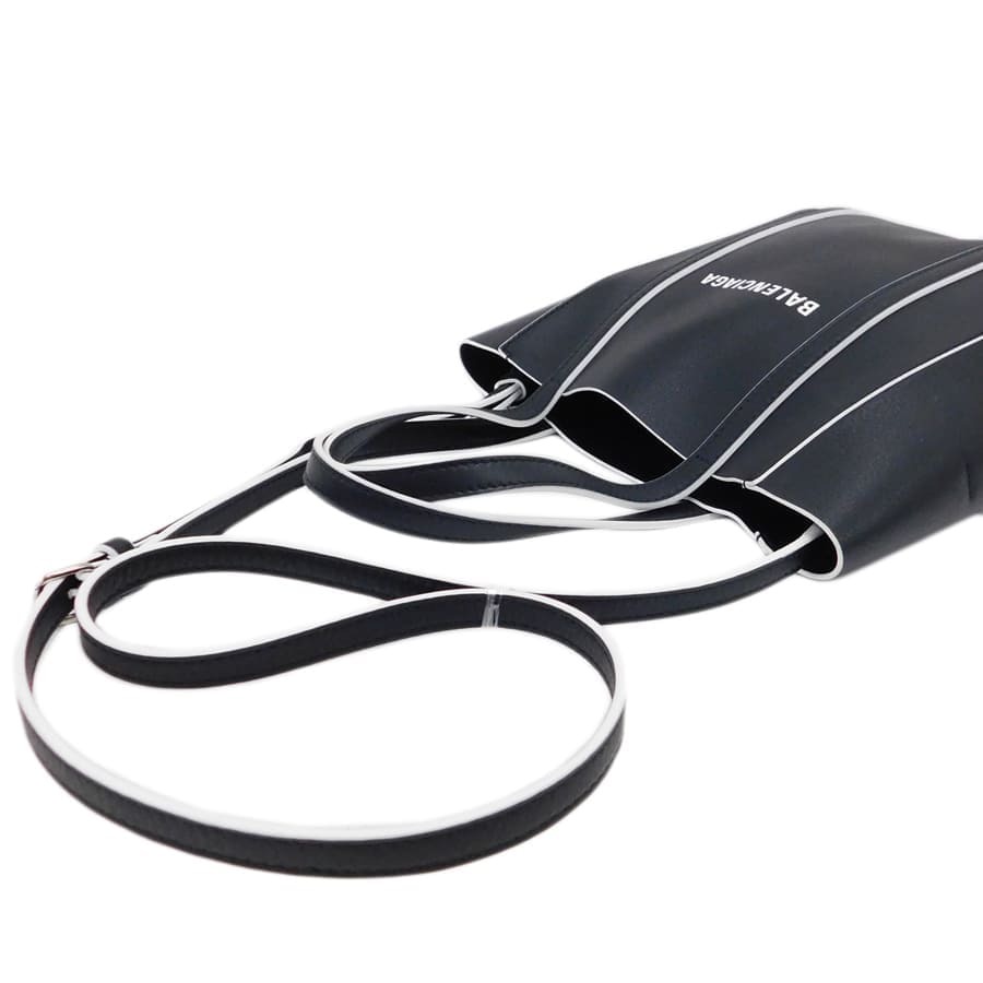 как новый Balenciaga XXS Every ti2way сумка 551815 ST есть оттенок черного кожа BALENCIAGA