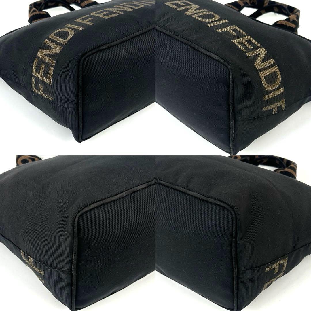 FENDI ナイロンキャンバス ハンドバッグ ブラック ロゴ　トートバッグ フェンディ ナイロン ハンドバッグ ブラック ロゴマーク