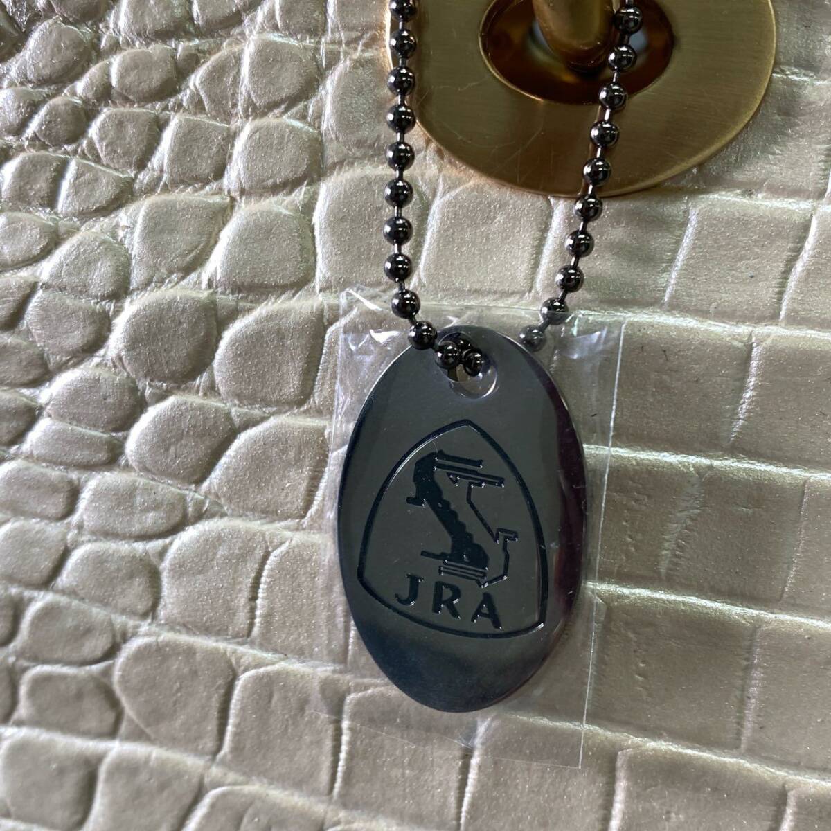 Fe18 《美品》 JRA認定☆ SANPO サンポー クロコダイルレザー センター取り トートバッグ 本クロコ シャンパンゴールド ワニ革_画像6