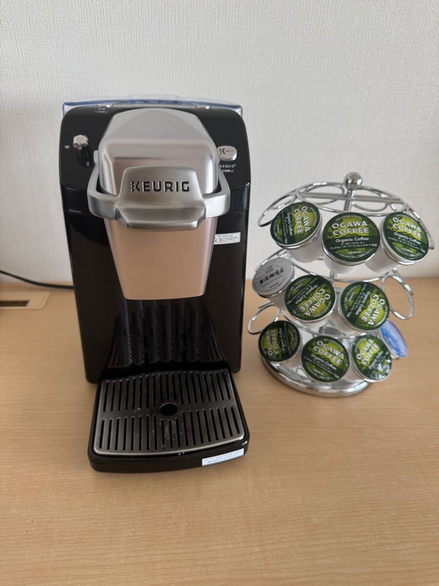 【新品，定番人気】KEURIG キューリグ カプセル式コーヒーメーカー BS300 カプセルスタンド＆カプセル付 コーヒーメーカー コーヒーマシン コーヒー抽出機(コーヒーメーカー一般)｜売買されたオークション情報 コーヒーメーカー一般