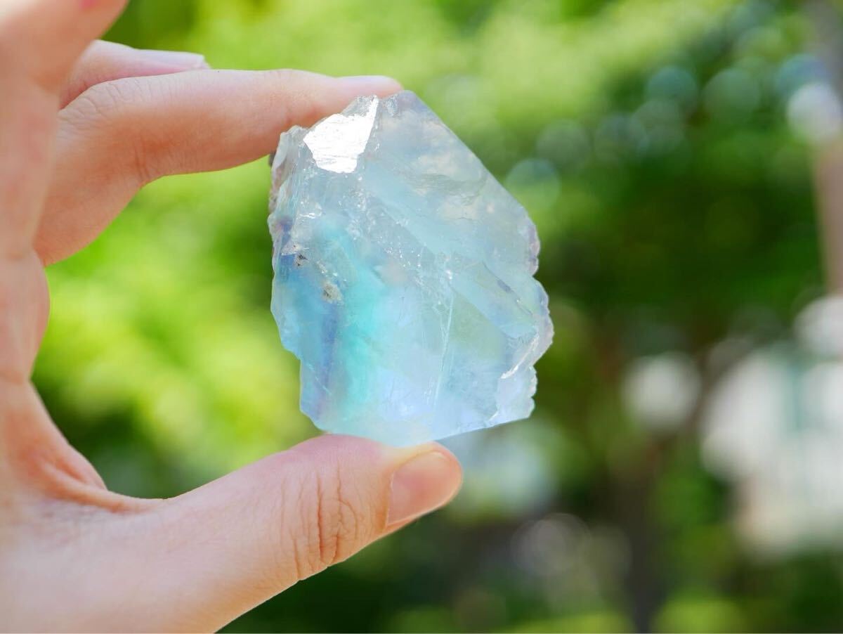 【絶景の山嶺】ヤオガンシャン フローライト 蛍石 透明度高いフローライト世界的な蛍石の名産地 ヤオガンシャン