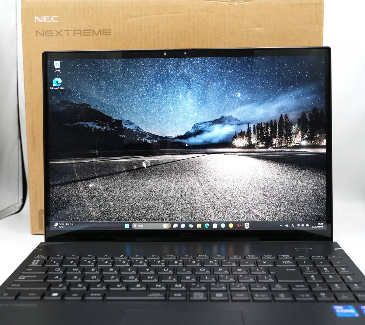 NEC LAVIE NEXTREME Infinity PC-XF950GAB（訳ありカメラ使用不可） オフィスなし　16型　4k有機ELディスプレイ i7 13700H 16GB SSD 1TB 