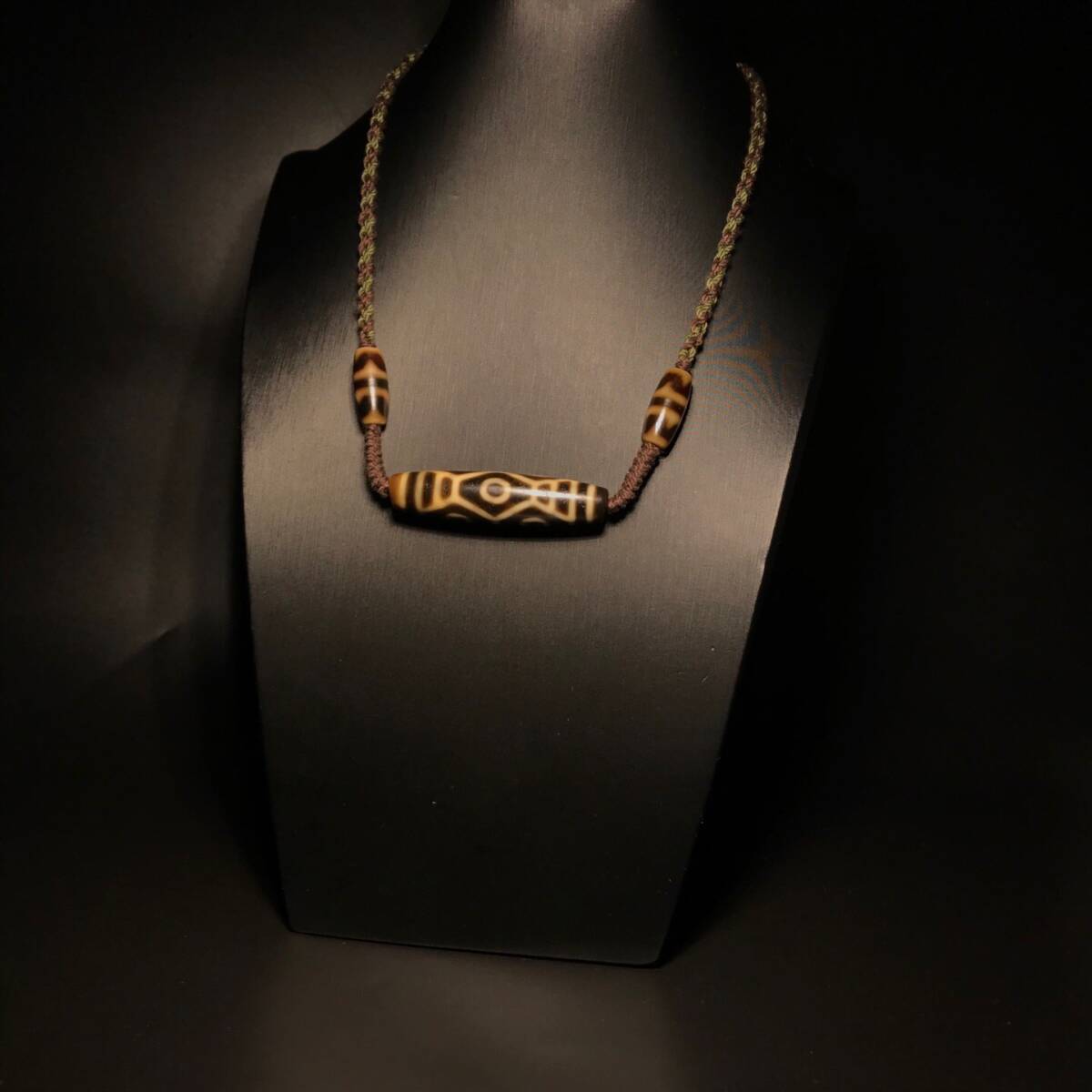 『清・古瑪瑙彫・龍六眼天珠鎖骨ネックレス・自然風化・根付・風水開運』極細工 置物古賞物 中国古玩 中国古美術