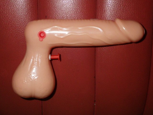 ペニス★ウォーターガン★水鉄砲★子宝★縁起物★ジョーク★男性器★秘宝館★エロ★SEX★ヌード★セクシー★おもちゃ★チープトイ_画像1