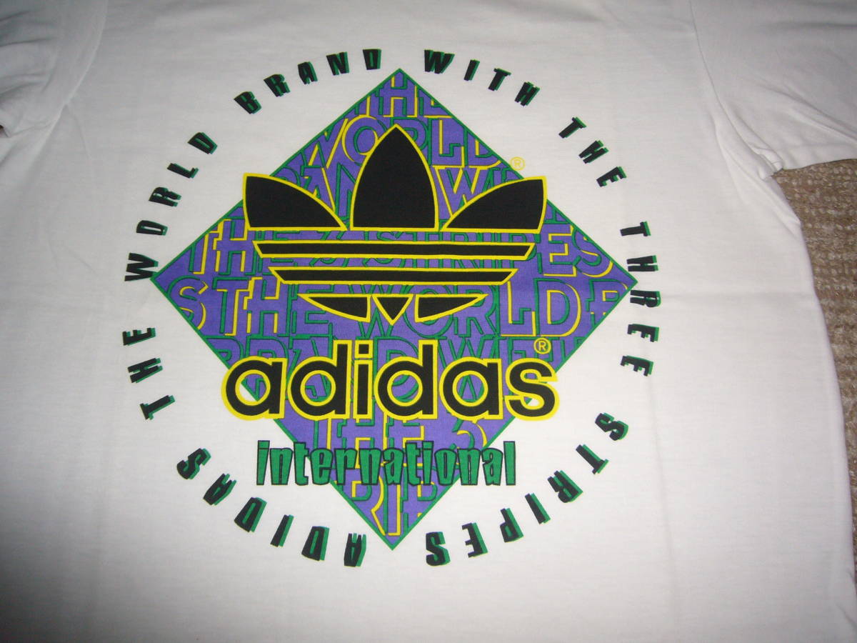  Adidas короткий рукав футболка белый 150 размер 