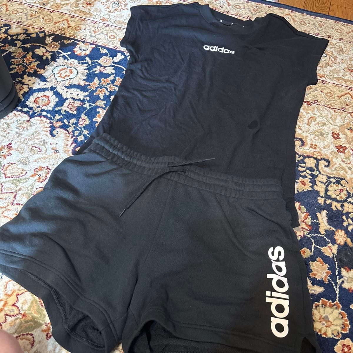 国内配送【adidas】バブル Tシャツ&ショートパンツ セットアップ adidas上下セットアップ ショートパンツ Tシャツ 上下セット