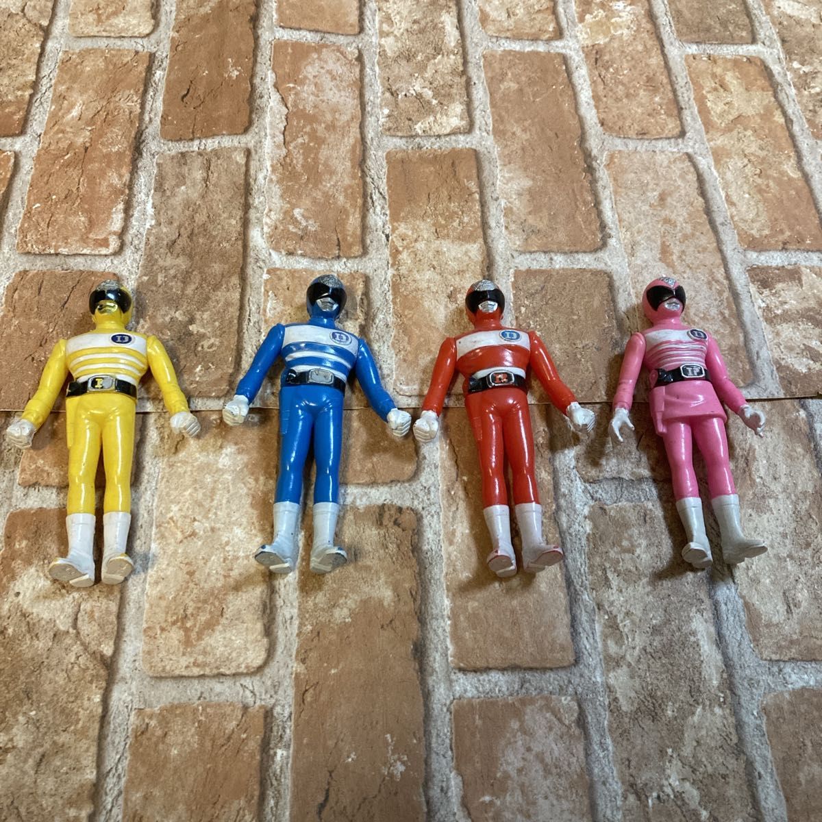 電子戦隊デンジマン フィギュア4体 電子戦隊デンジマン フィギュア 4体まとめ イエロー ブルー
