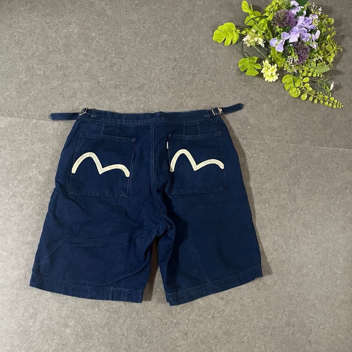 【濃紺】evisuショートパンツ サイズ32 EVISU エヴィス デニムショーツ ハーフパンツ 刺繍 ネイビー 32
