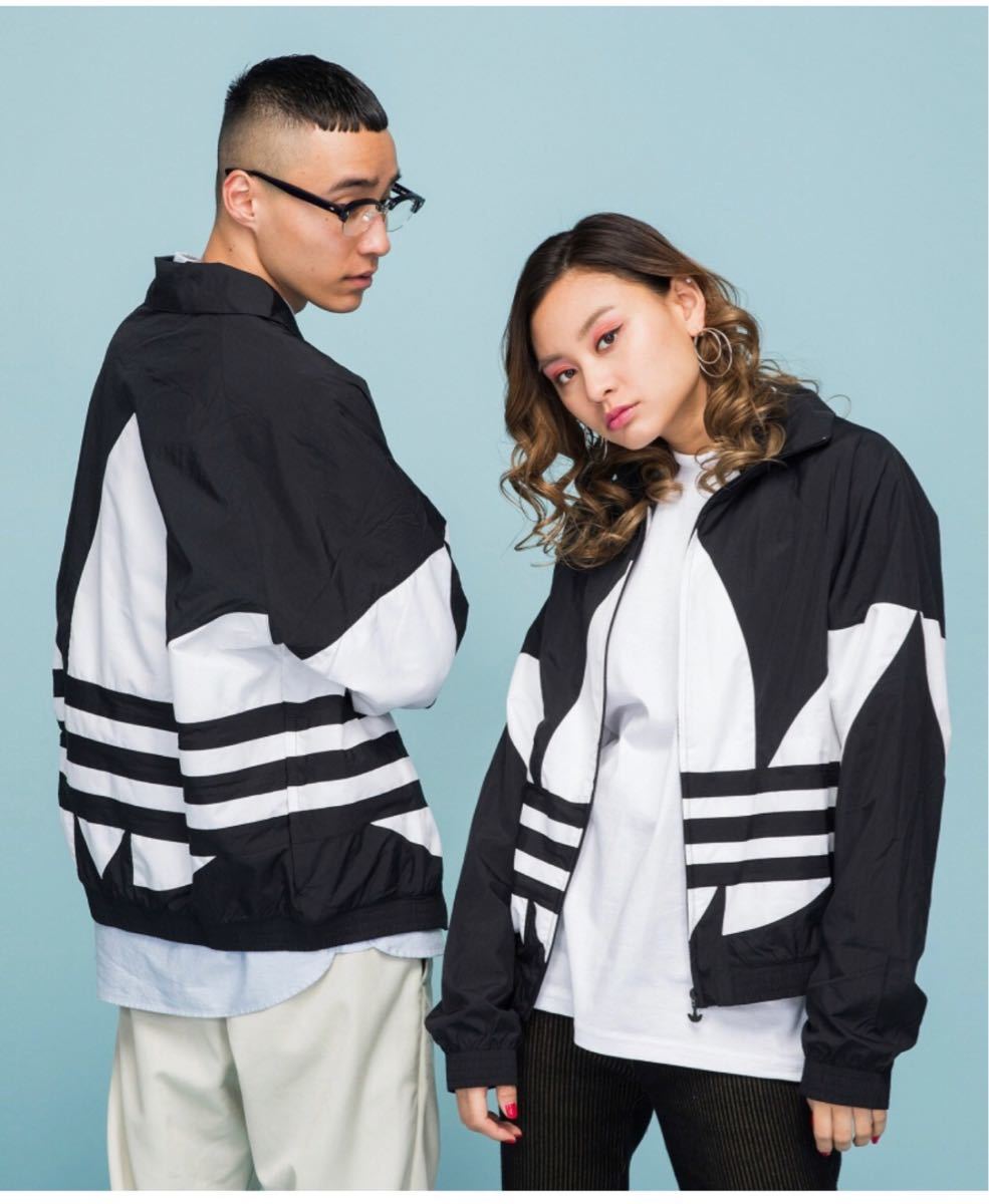 adidas ビッグトレフォイル トラックトップ ナイロンジャケット adidas ビッグトレフォイル トラックトップ ナイロンジャケット