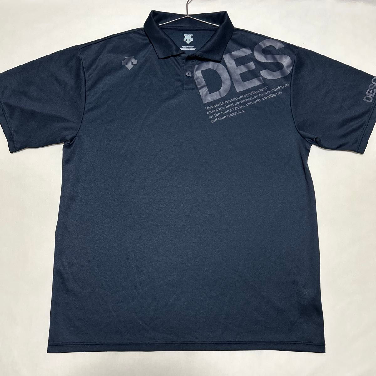 【極美品】国体 デサントDESCENTE ポロシャツ XOサイズ DESCENTE デサント ポロシャツ メンズ ネイビー XOサイズ ゴルフ