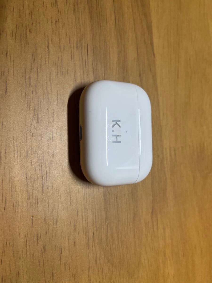 AirPods Pro 両耳。ケース。 AirPods Pro Apple 両耳 ケース|Yahoo!フリマ(旧PayPayフリマ)