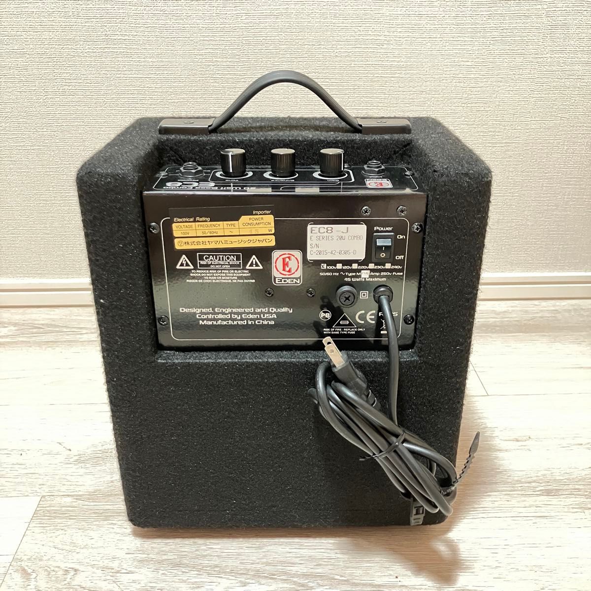 EDEN EC8-J 20Wベースアンプ EDEN EC8-J 20W ベースアンプ コンパクトアンプ 小型アンプ