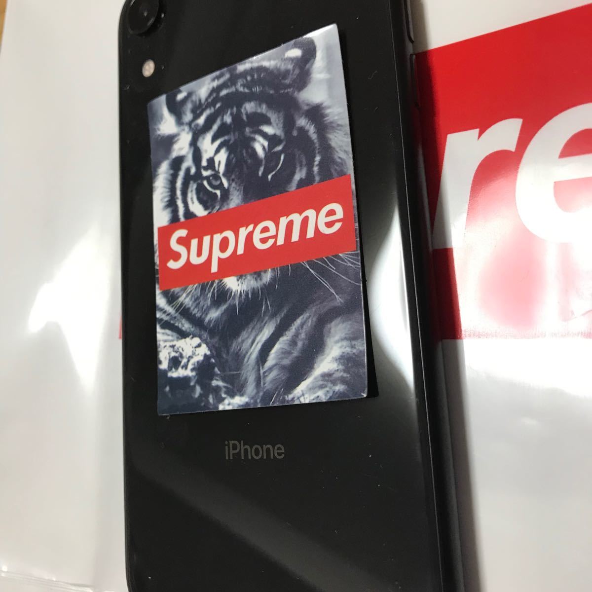 Paypayフリマ 美品 シュプリーム Supreme ステッカー 2枚セット ボックスロゴ