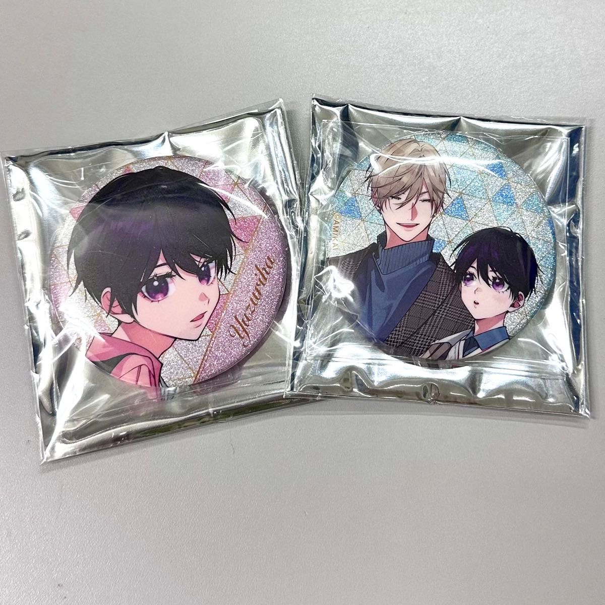 ナカまであいして展 百瀬あん先生 グリッター缶バッジ デート 楪15 常盤15 ナカまであいして展 缶バッジ 常盤蒼司 楪郁巳 百瀬あん