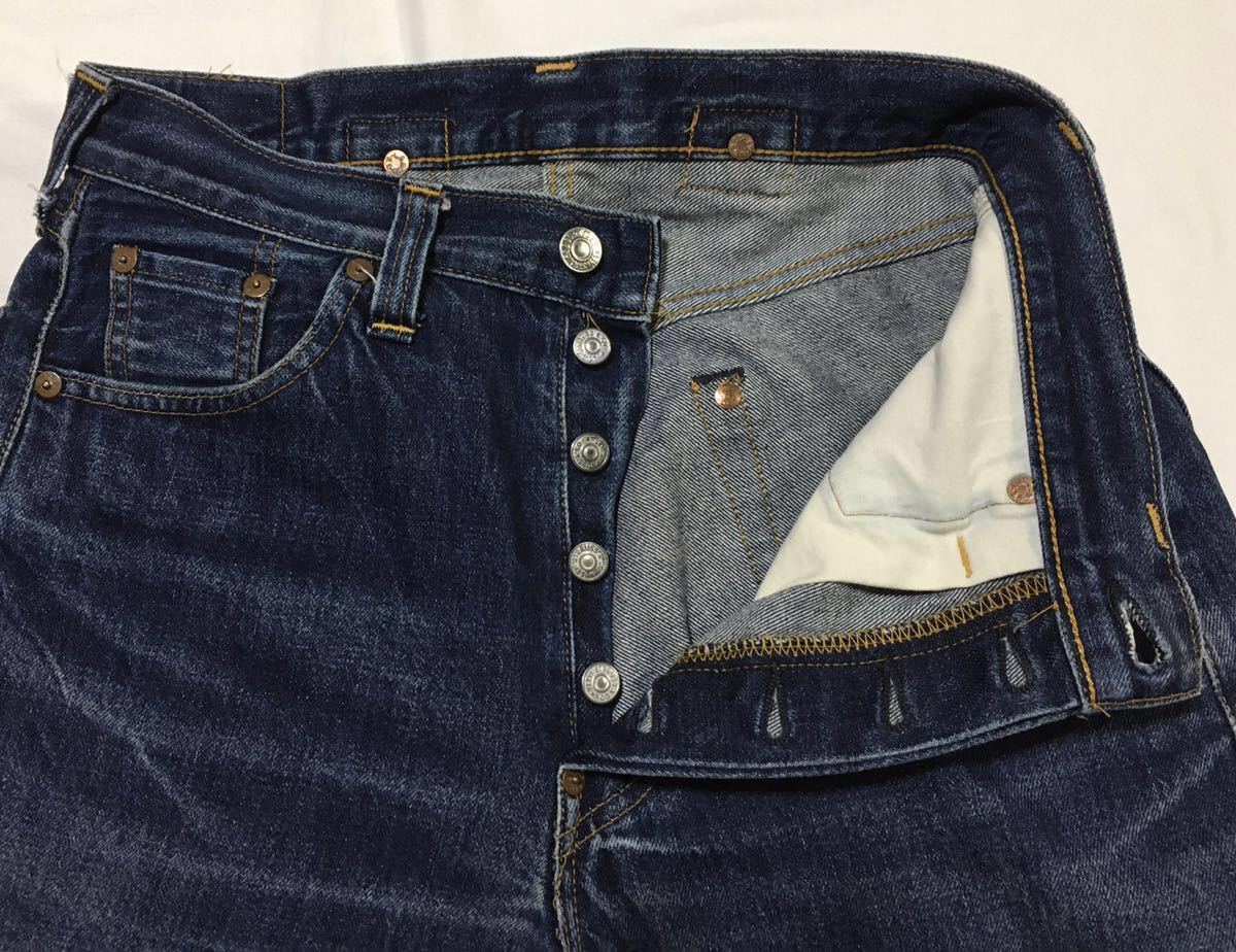 【バレンシア製】90s LEVIS 201XX リーバイス ヴィンテージ復刻 レプリカジーンズ W31 インディゴ 色落ち USA 米国製 LVC 赤耳 ビッグE_画像3