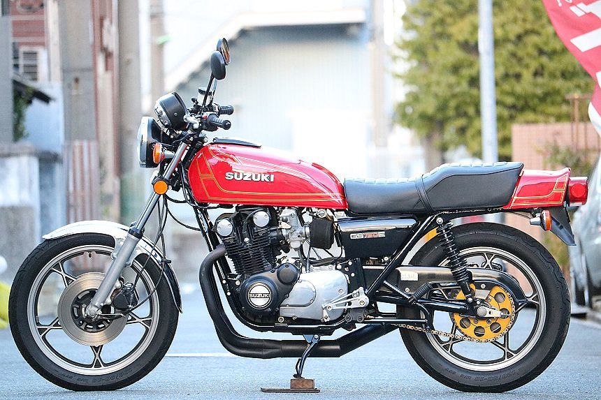 希少/昭和53年7月登録/国内物/GS750E/キャスト/トリプルディスク/フルレストア/パウダーコート/新品ウオタニSP2/エンジンＯＨ済/ガンコート_希少なフル国内物！GS750E入庫致しました！