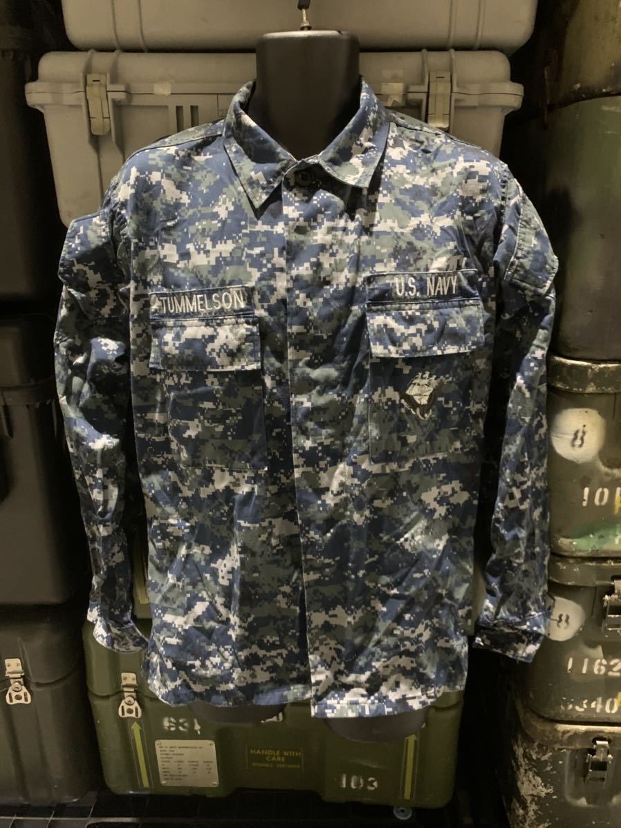 米軍 実物 放出品 実物 US NAVY 海軍 NWU ネイビー デジタル 迷彩 ジャケット サイズ M-L_画像1