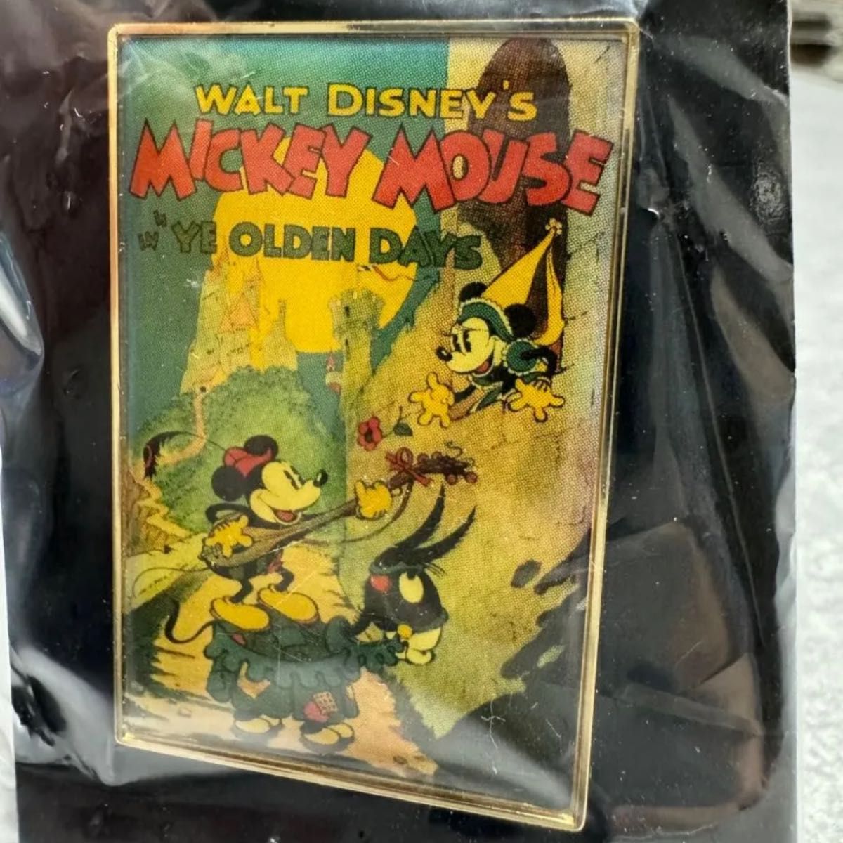 90周年 ミッキー ミニー ピンバッジ LE250 ディズニー DEC 1928 ミッキー&ミニー ピンバッジ Disney|Yahoo!フリマ(旧PayPay