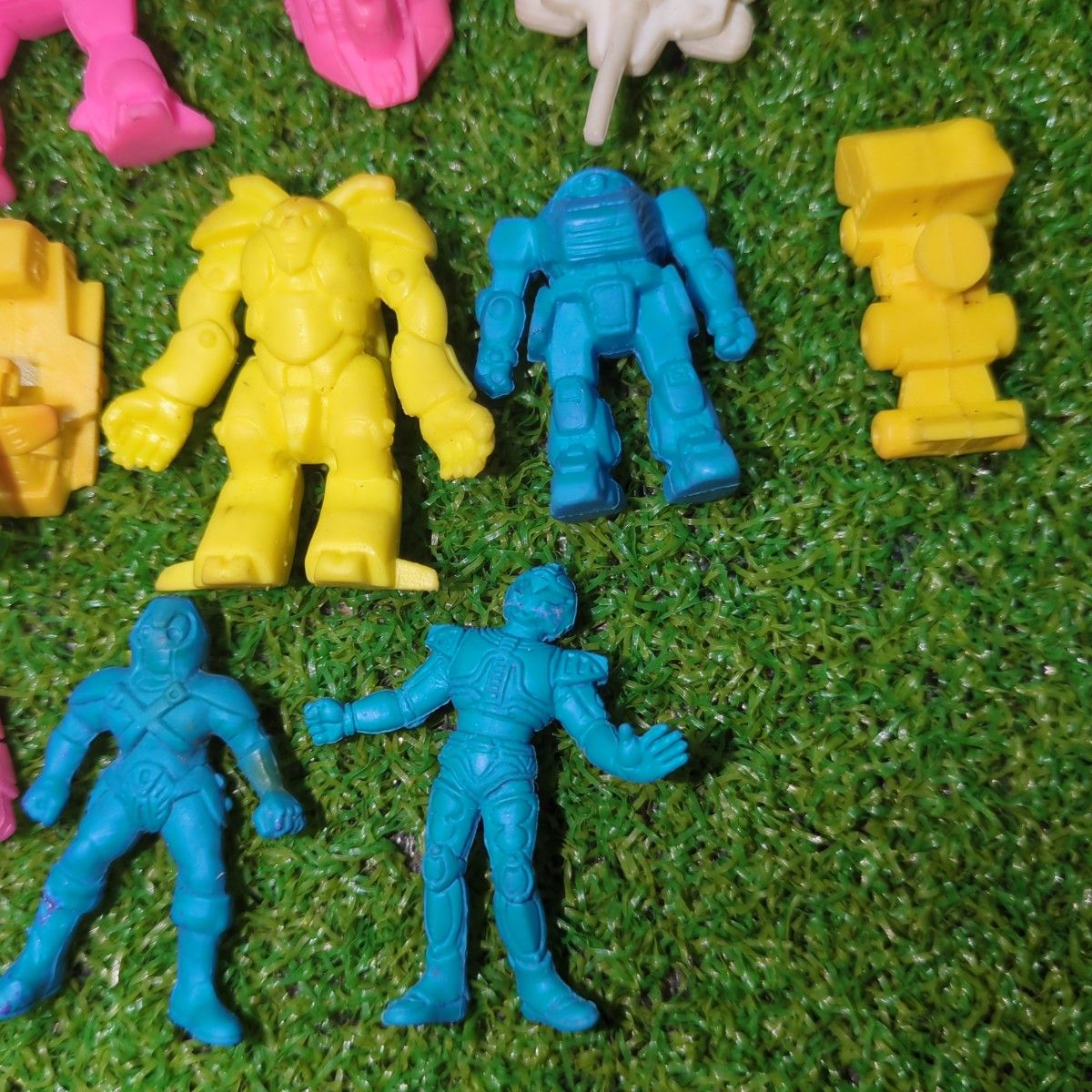 【✨ガン消し・ガンダム消しゴム✨まとめ売り・多色・種類年代不明✨大量まとめ✨】 ガン消し ガンダム 消しゴム|Yahoo!フリマ(旧PayPayフリマ)