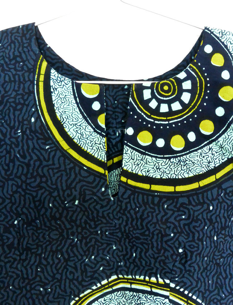 [80\'s Vintage / Africa n*batik] безрукавка блуза / рубашка / темно-синий / геометрический рисунок / женский размер / ручная работа / один пункт предмет 