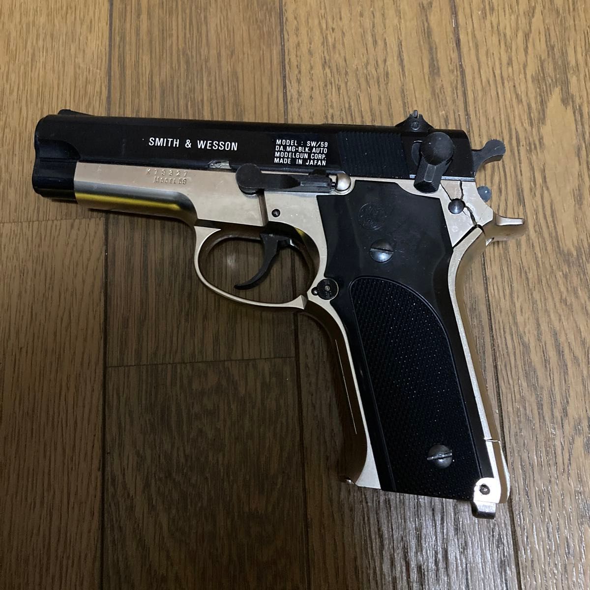 MGC モデルガン S&W SW/59 SMITH&WESSON 39-2 ジャンク品 MGC モデルガン S&W SW/59 SW/39 M59/M39 ブラック