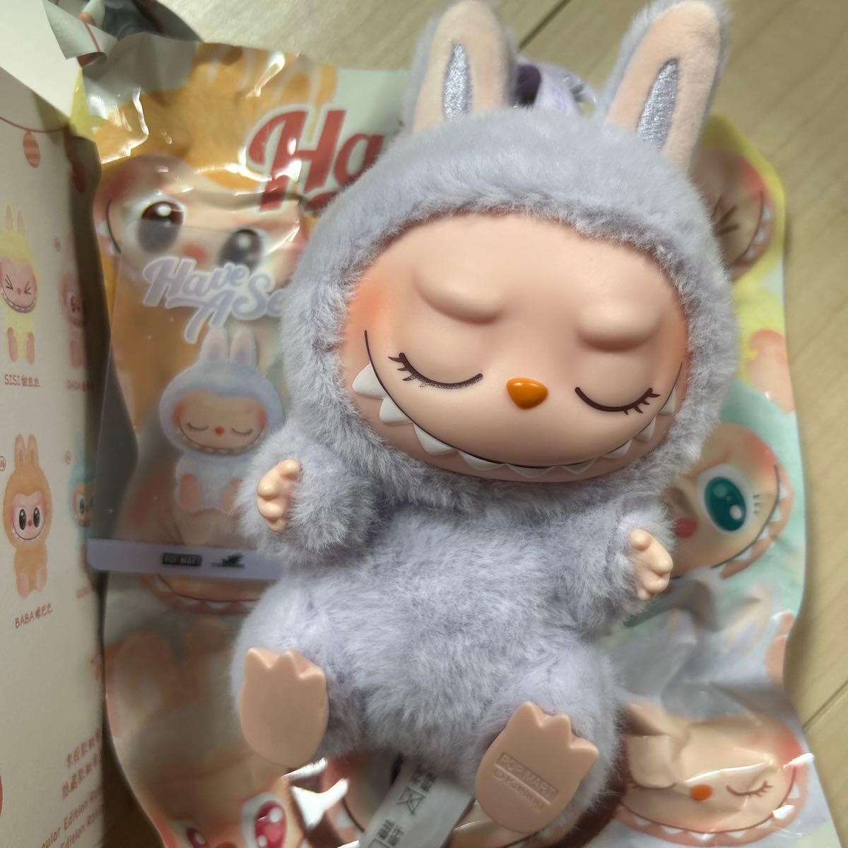 POP MART ラブブ ぬいぐるみペンダント 2点 新品未開封 POP MART LABUBU Have A Seat ラブブぬいぐるみペンダント