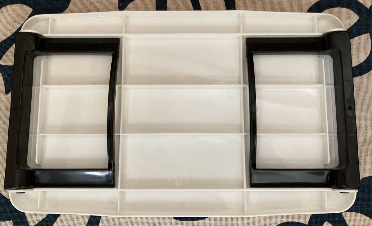 軽量コンパクト　折りたたみミニテーブル　ホワイト　日本製