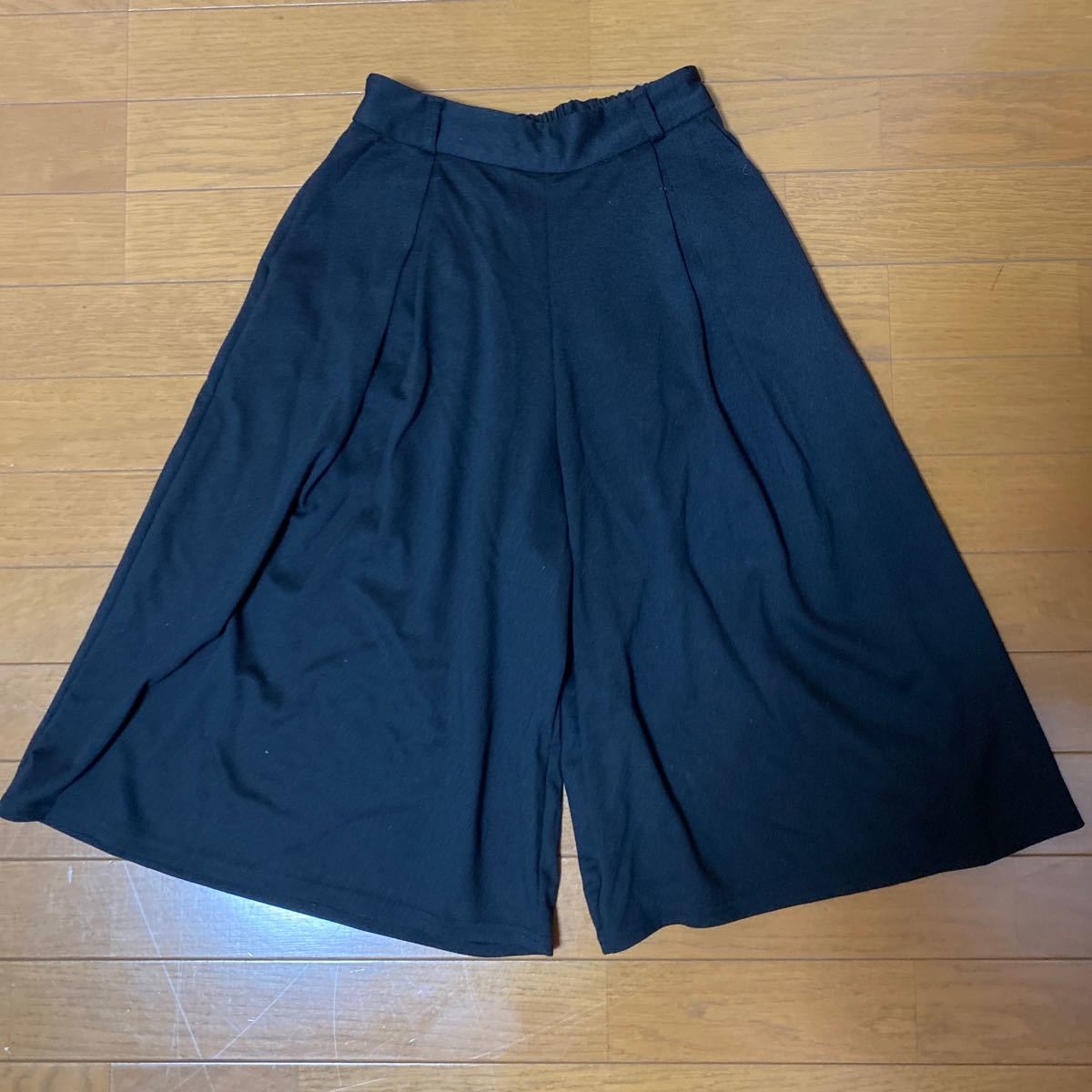 Paypayフリマ ガウチョパンツ ワイドパンツ Gu Paypayフリマ ガウチョパンツ ワイドパンツ Gu