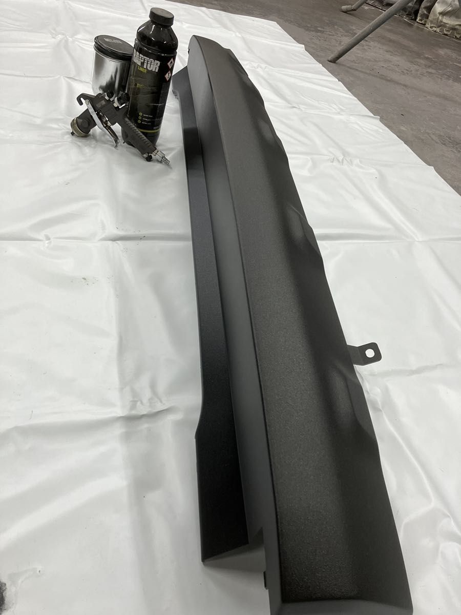 デリカd5 後期型 リアバンパー ラプターライナー塗装 再入荷 再入荷 デリカd5 後期型 リアバンパー ラプターライナー塗装 中