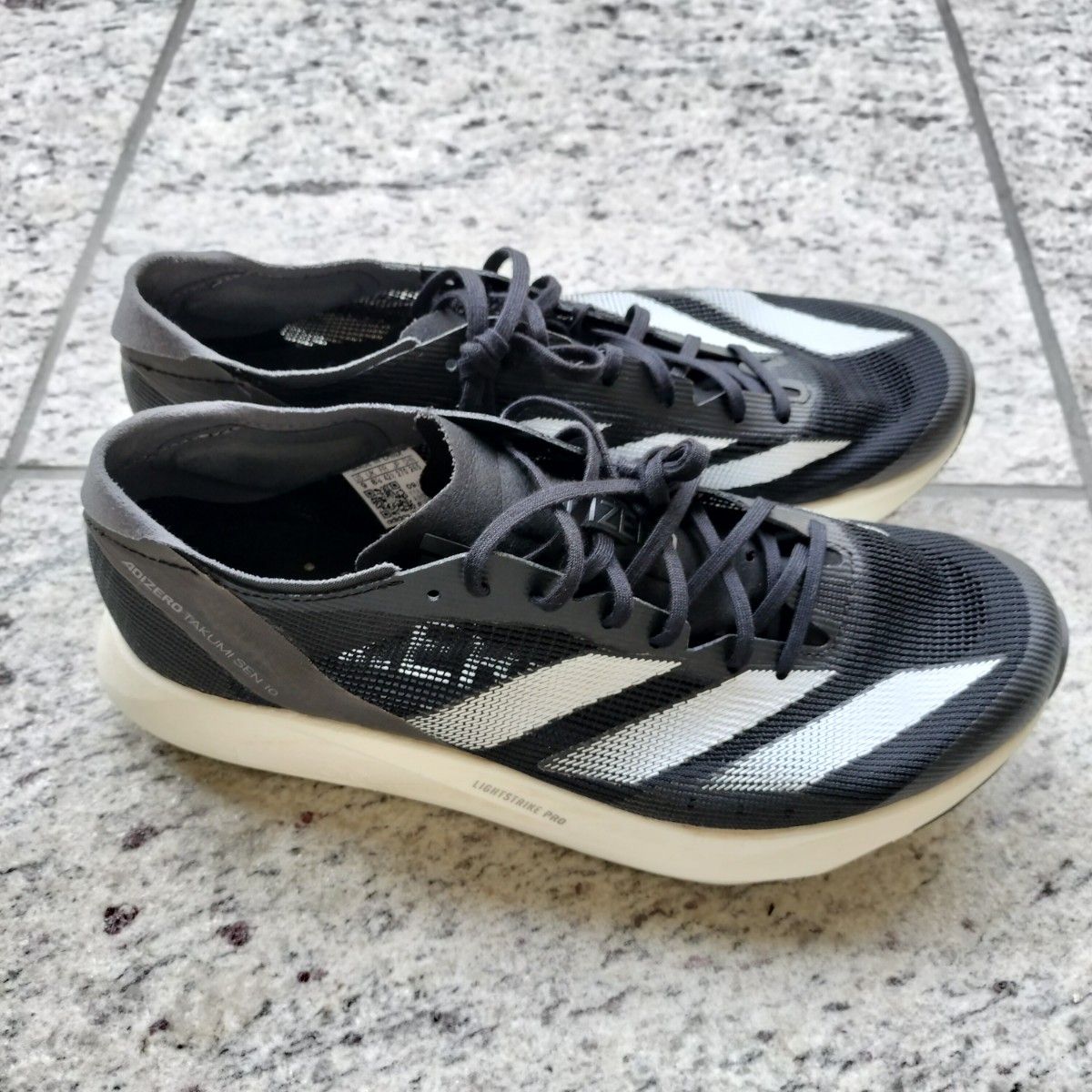 【中古良品】アディダス タクミセン10 27cm 走行距離30km adidas アディゼロ タクミ セン 10 27 0cm|Yahoo!フリマ(旧