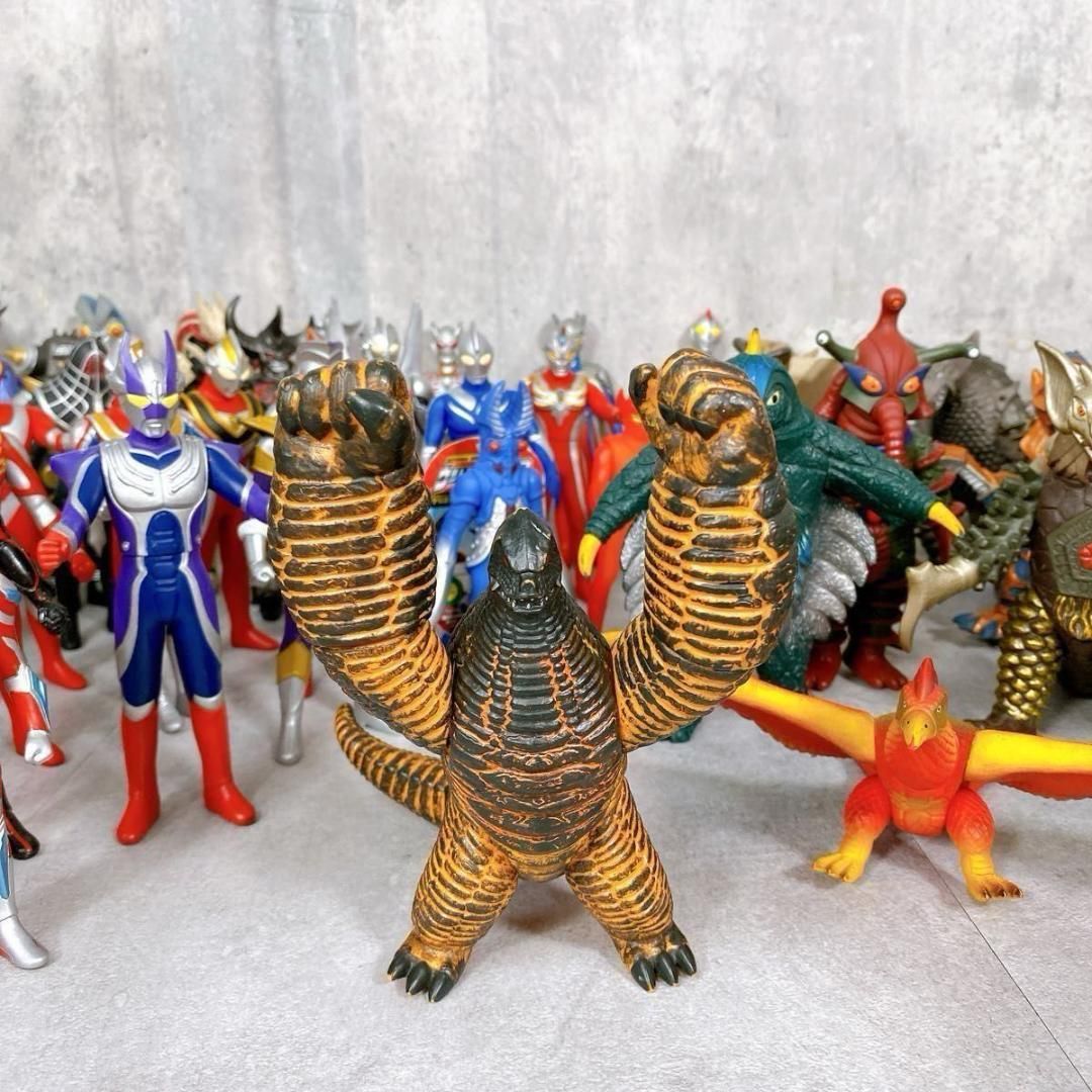 Y336 ウルトラマン & ウルトラ怪獣 シリーズ ソフビ 46体 大量 希少 Y336 ウルトラマン & ウルトラ怪獣 シリーズ ソフビ 46体 大量