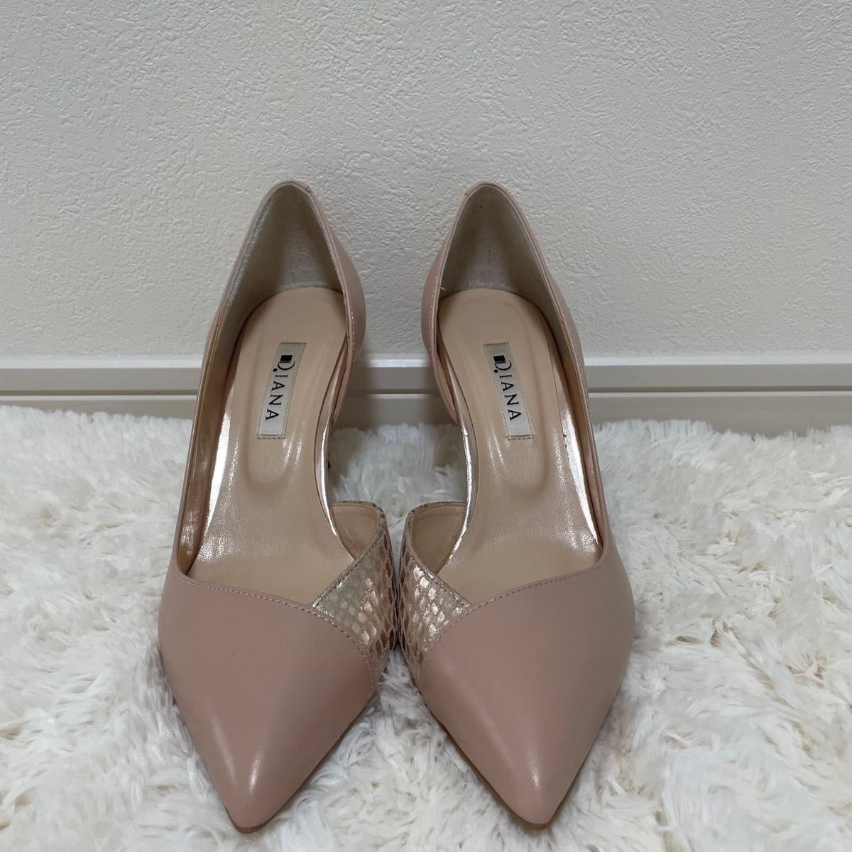 DIANA ベージュ エナメル ポインテッドトゥ パンプス♡ピンヒール 22.5 DIANA ピンヒール パンプス ポインテッドトゥパンプス ダイアナ