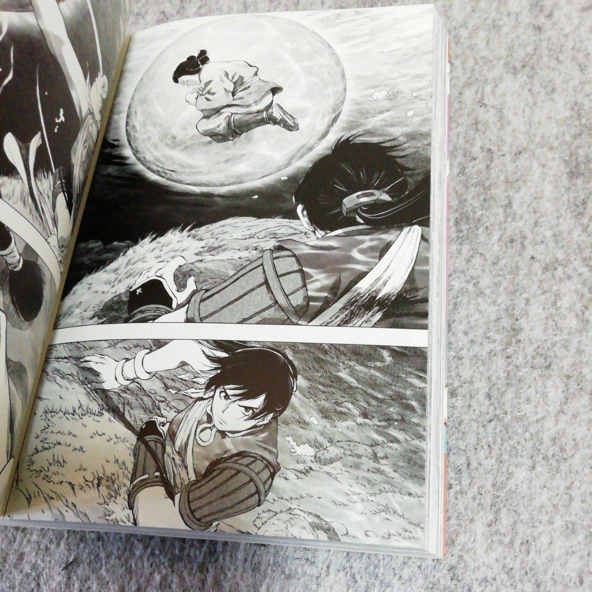 Paypayフリマ 精霊の守り人 漫画版 上下セット Paypayフリマ 精霊の守り人 漫画版 上下セット