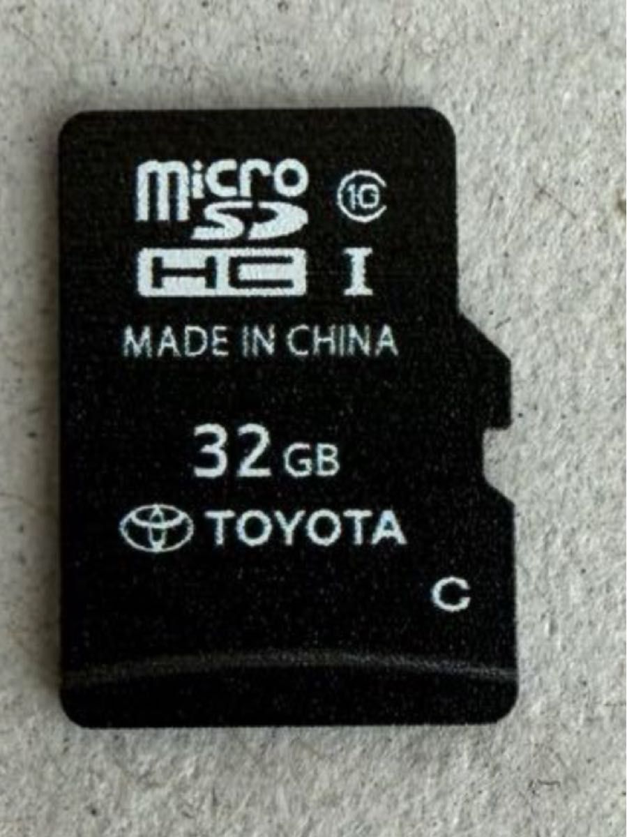 トヨタ純正ナビ NSZT-Y66T SDカード08675-0AQ35 (F) トヨタ 純正 ナビ 地図 SD 08675-0AQ35 NSZT-Y66T