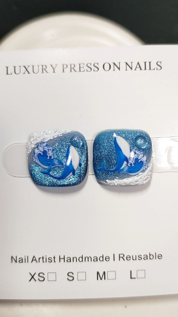 フットネイルチップ現品のみ 親指のみ2枚セット 白波クジラネイル 青ネイル ブルーマグネット 個性派 夏ネイル
