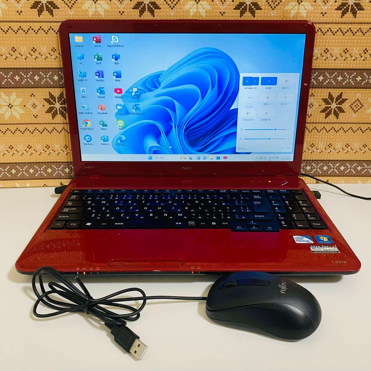 美品✨️薄型NECノートパソコン✨️Windows11♪マウス オマケ付き Y738 NECノートパソコンSSD高速サクサクWindows11オフィス付き
