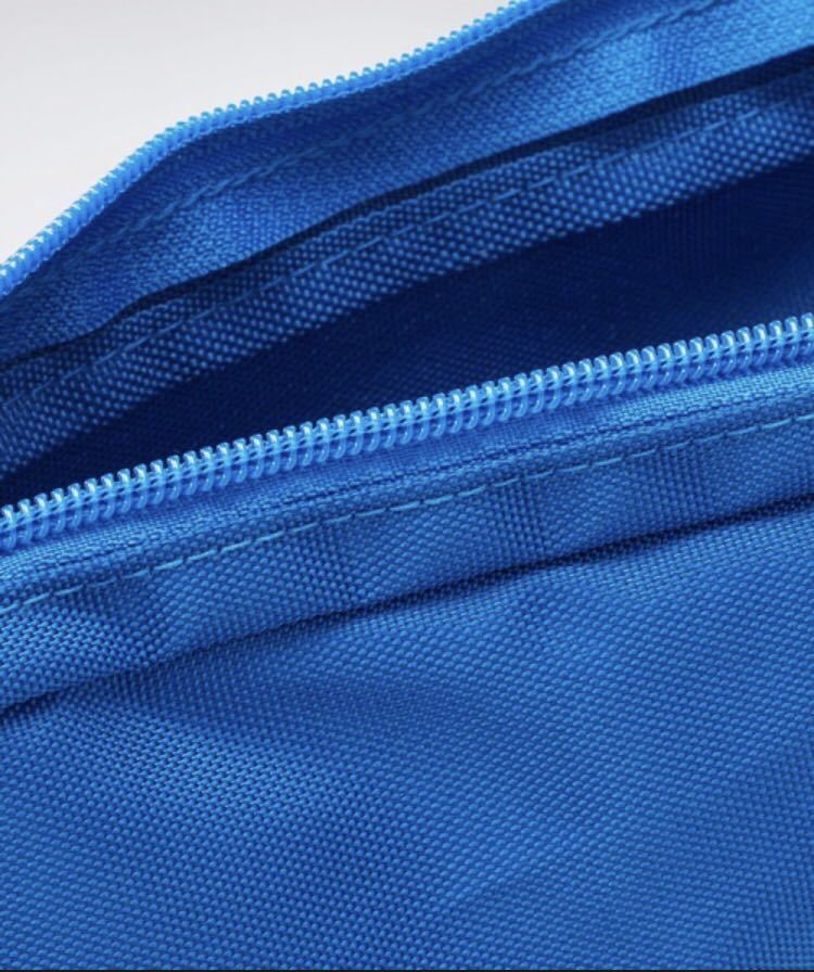  Reebok Classic belt bag blue new goods unopened regular price 1990 jpy + tax Reebok super-discount price!!