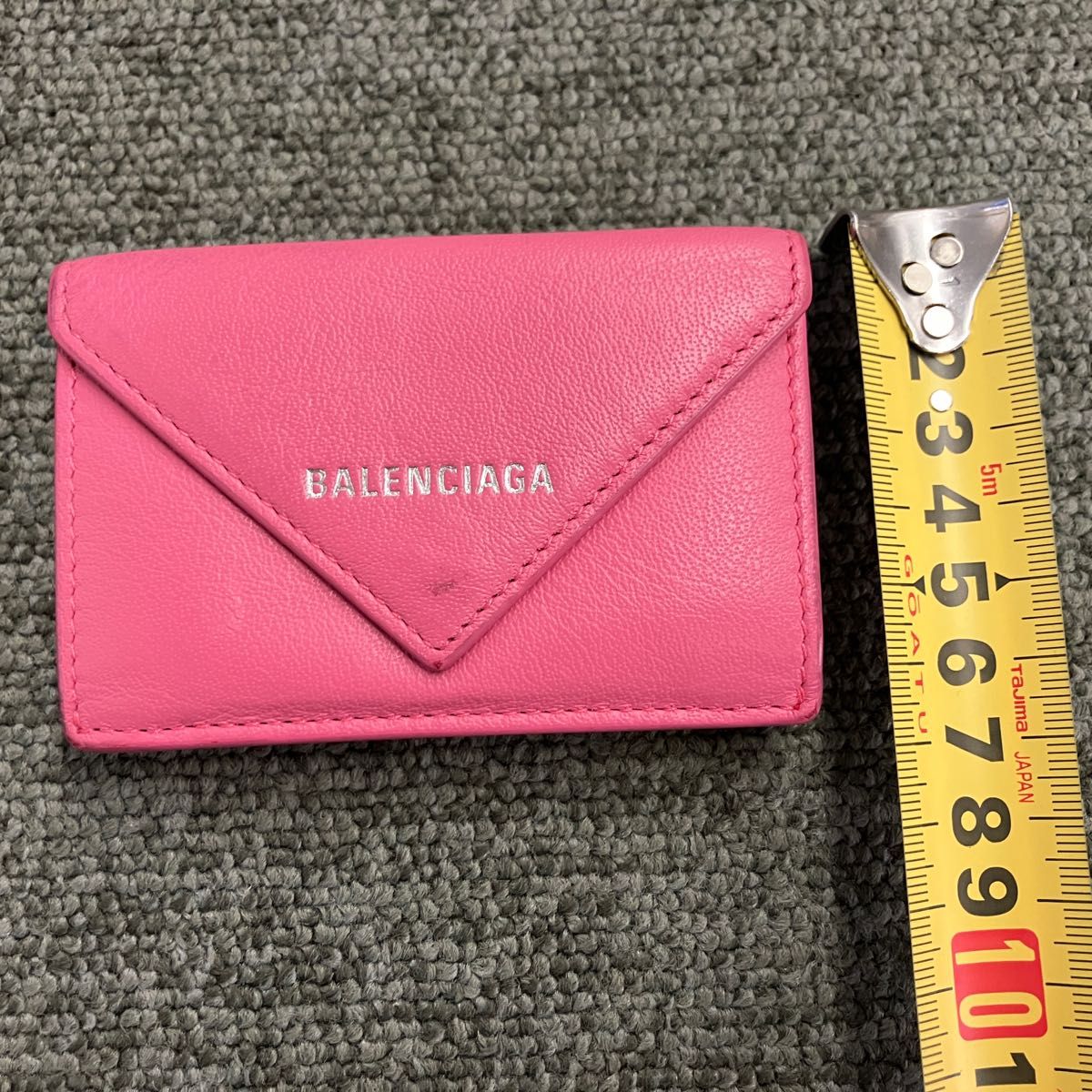 約分【美品】BALENCIAGA ピンク 三つ折り財布 BALENCIAGA 三つ折り財布 ピンク 使用品|Yahoo!フリマ(旧