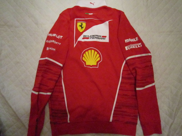 ◎激レアチーム支給品◎2017年仕様フェラーリF1 ハーフジッププル