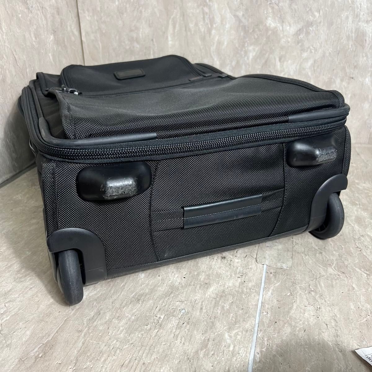 TUMI キャリーケース スーツケース 特大 ブラック 22909DH 大容量 極美品 TUMI 22909DH Alpha スーツケース キャリー 通勤 出張