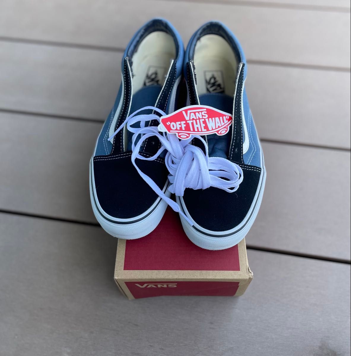 VANS メンズスニーカー ネイビー VANS バンズ オールドスクール LOWカットスニーカーネイビー