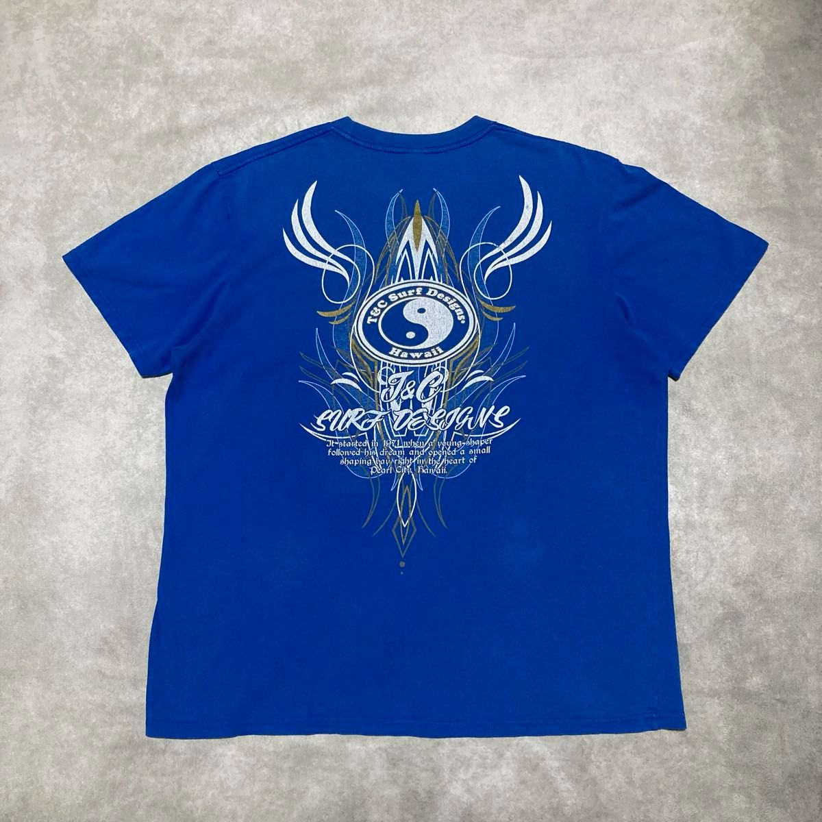 【Town & Country】陰陽プリントフーディ 00s TOWN&COUNTRY タウン&カントリー Tシャツ ピンストライプ 00s