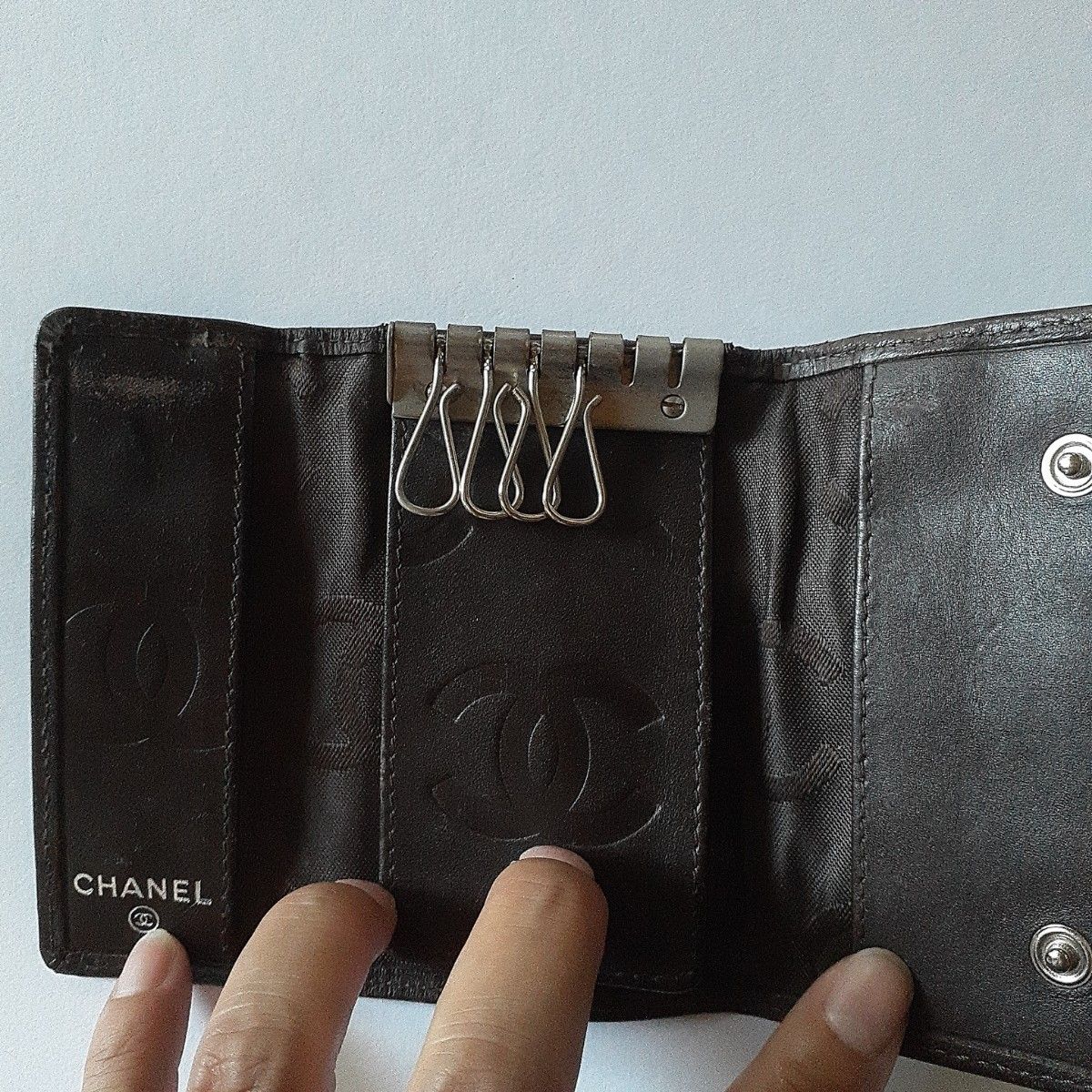 CHANEL ベージュ レザー キーケース CHANELキーケース|Yahoo!フリマ(旧PayPayフリマ)
