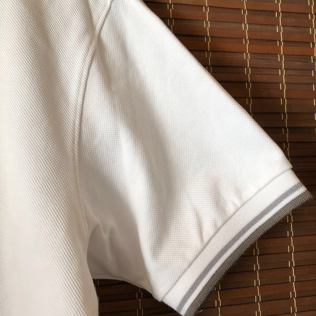 ユニクロ　ポロシャツ　半袖　白