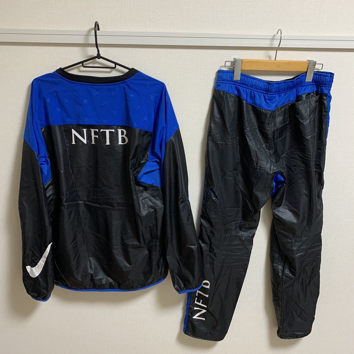 【送料無料】NIKE FOOTBALL NFTB 裏地有　ピステ　上下セット ナイキ　サッカー　フットサル　ウインドブレーカー　トレーニングウェア