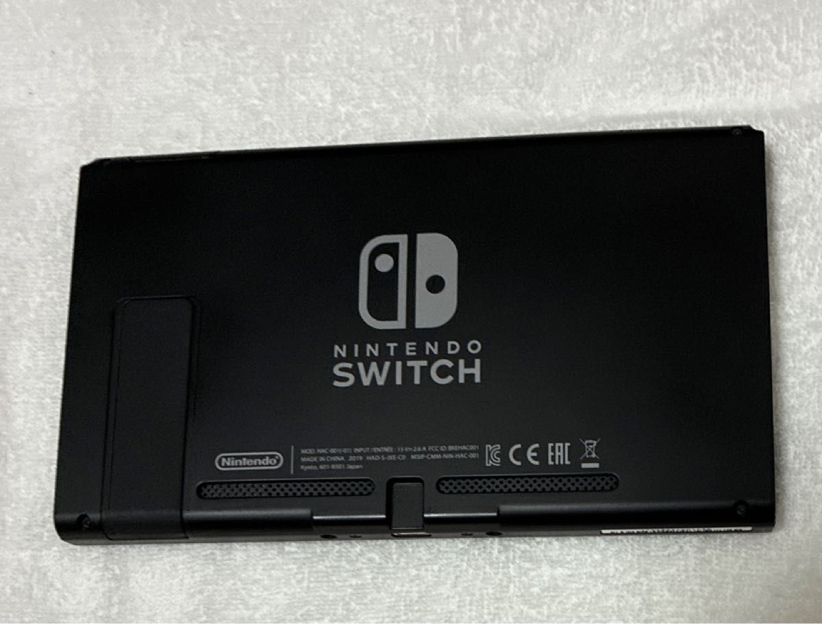 【傷、破損あり】Nintendo Switch 本体のみ 初期化済み Switch 本体のみ 初期化済み 2019年製バッテリー改良モデル