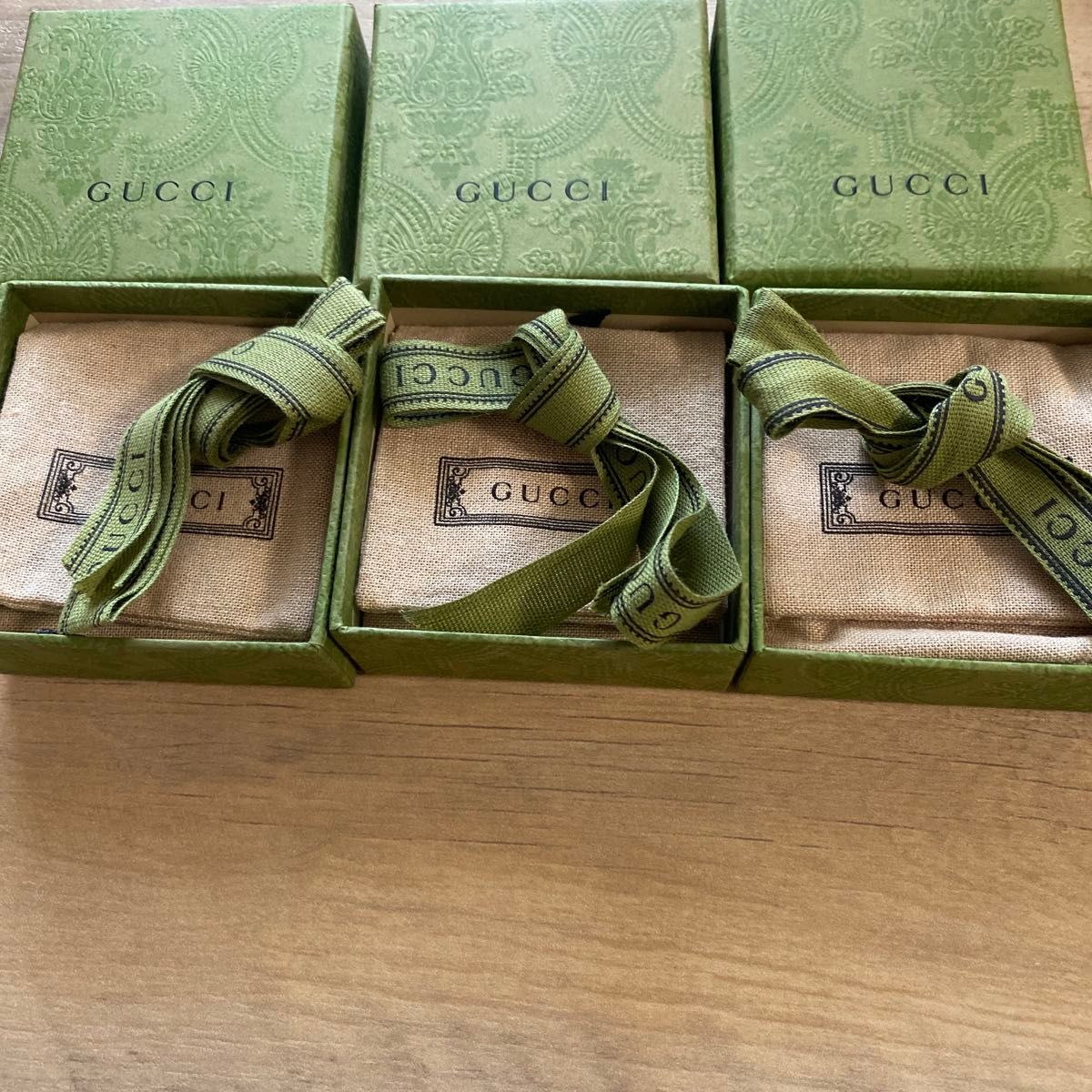 美品*グッチ GUCCI アクセサリー入れ ケース 保存袋 空箱 10個セット GUCCI アクセサリーBOX 空箱 ジュエリーケース 保存袋 リボン