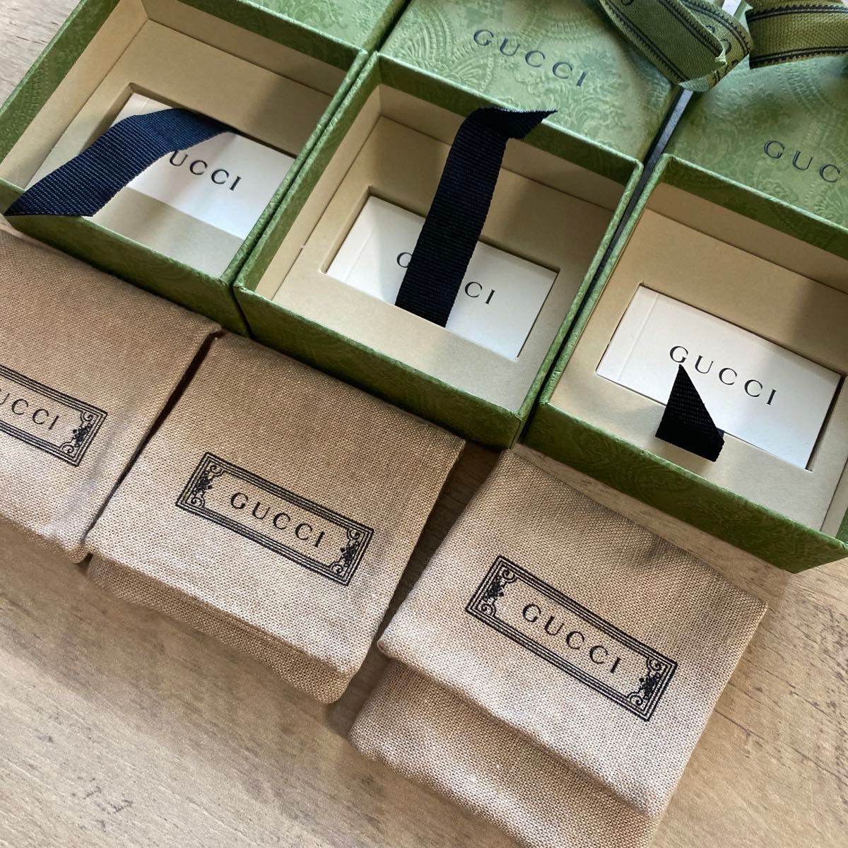 美品*グッチ GUCCI アクセサリー入れ ケース 保存袋 空箱 10個セット GUCCI アクセサリーBOX 空箱 ジュエリーケース 保存袋 リボン