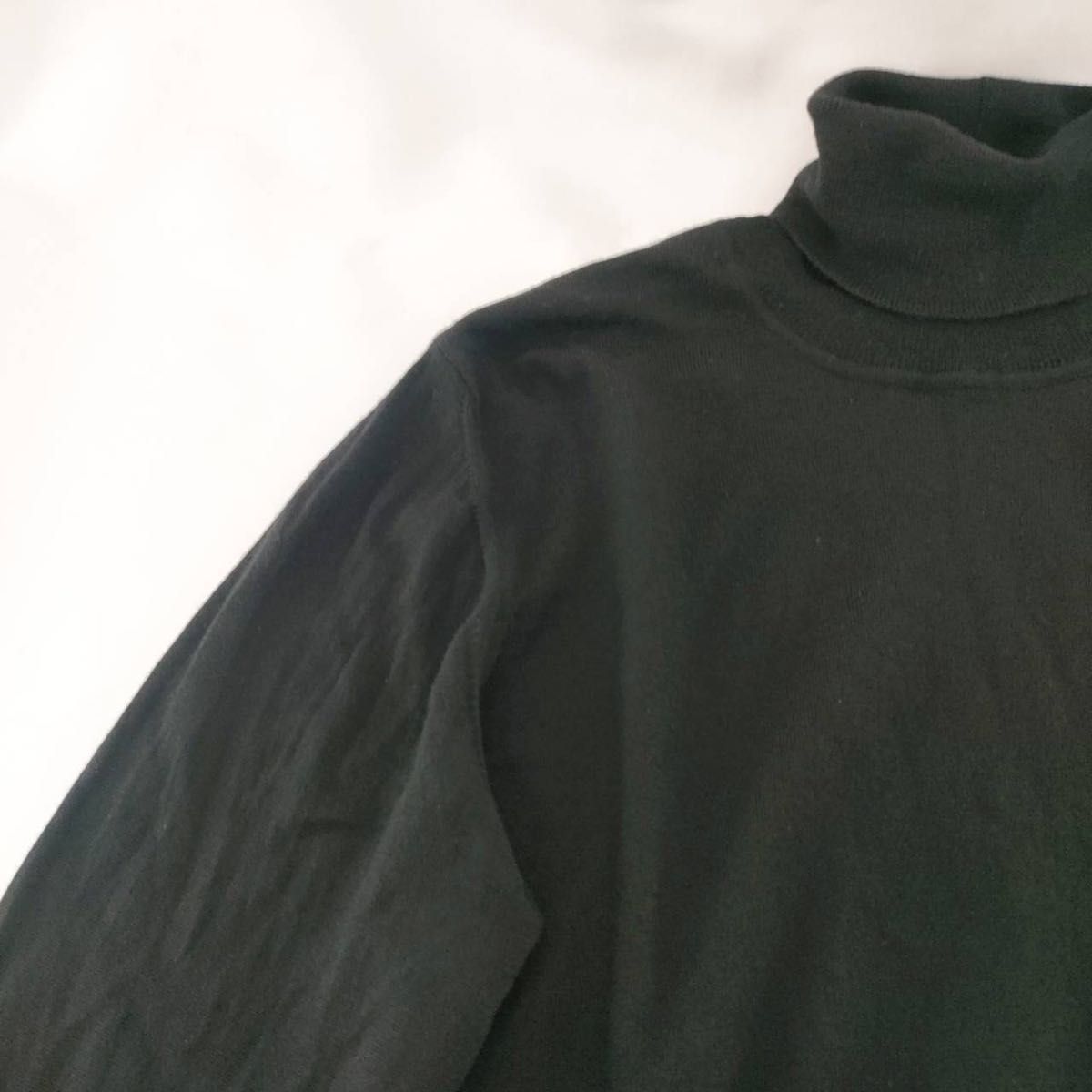 ARMANI COLLEZIONI 長袖ニット ダークブラウン 新品タグ付き A-19【良品】ARMANI COLLEZIONI アルマーニコレッツォーニ 長袖