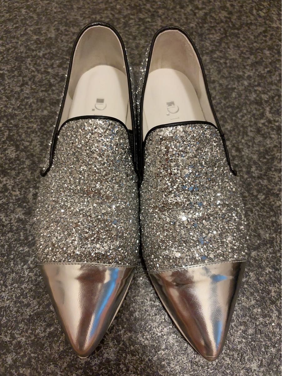 【新品未使用】 ダイアナ パンプス ポインテッドトゥ リボン グリッター ラメ 美品 DIANA ダイアナ グリッターポインテッドトゥスリッポン 23